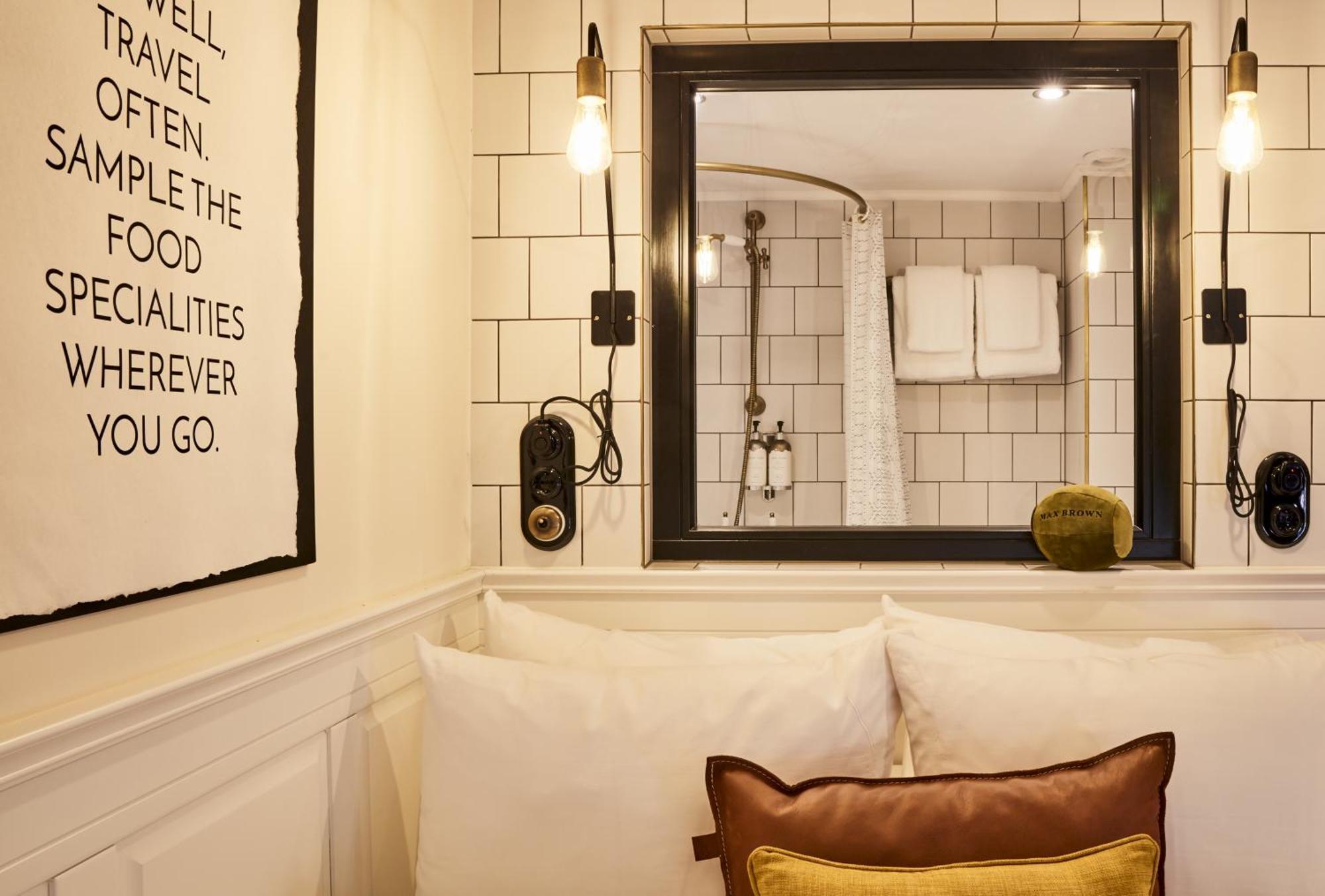 Max Brown Hotel Midtown, Part Of Sircle Collection Dusseldorf Bagian luar foto